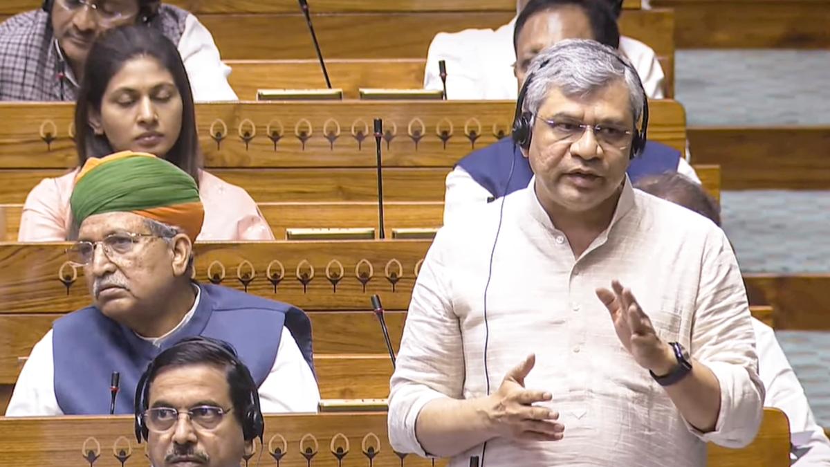 Operation Sindoor: India Blocks 1,400 Social Media Accounts Spreading Pakistani Propaganda